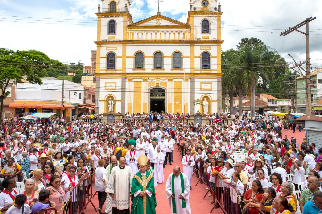 Romaria Diocesana Do Apostolado Da Ora O Ao Santu Rio Bom Jesus De